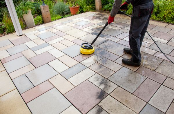Cost of Patio Washing in Crestview