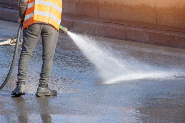 Cost of Asphalt Pressure Washing in Crestview