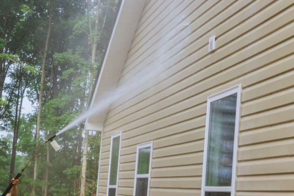 Cost of Home Siding Cleaning in Crestview